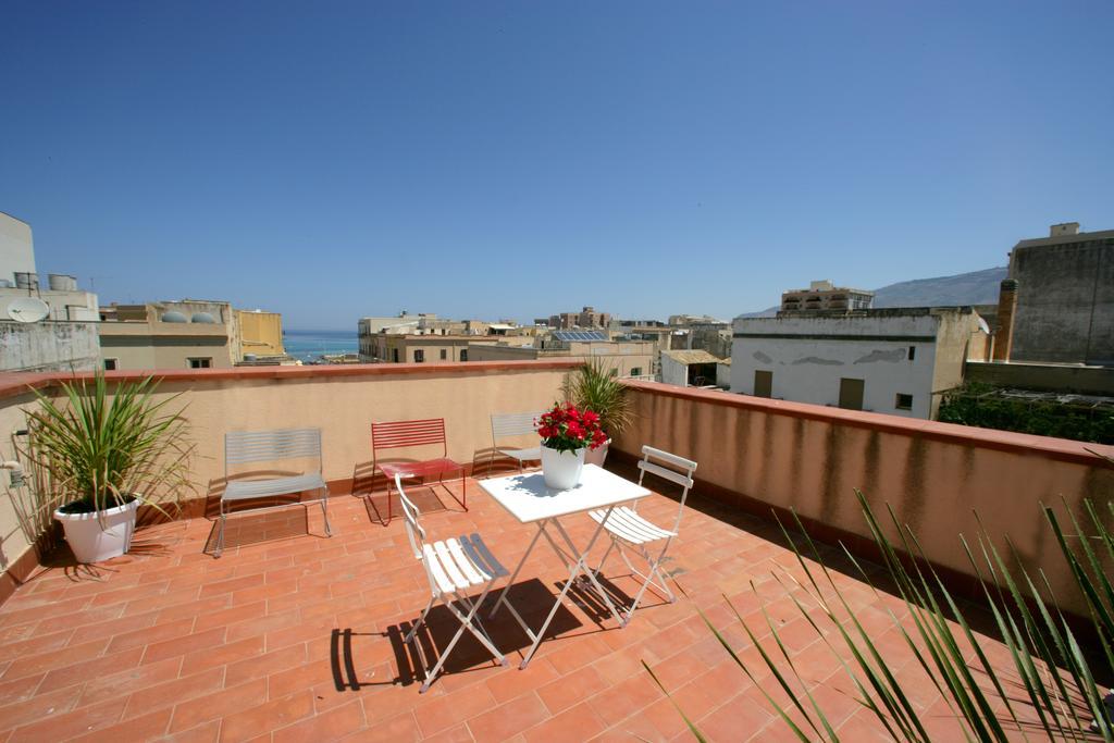 Scudaniglio Apartments Trapani Kamer foto