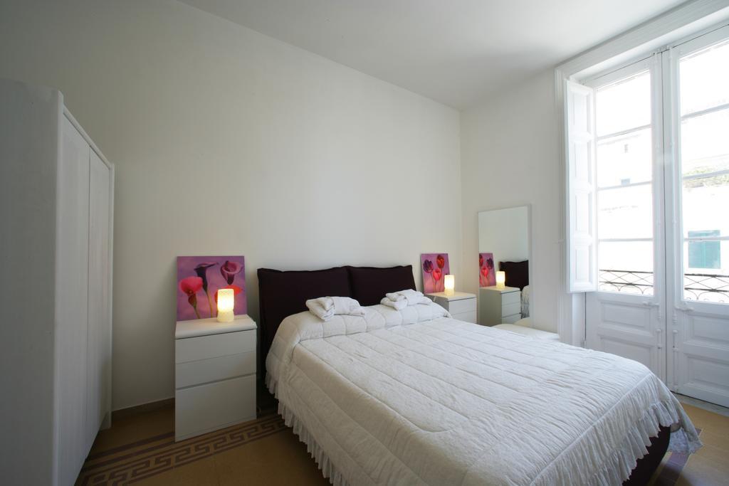 Scudaniglio Apartments Trapani Kamer foto