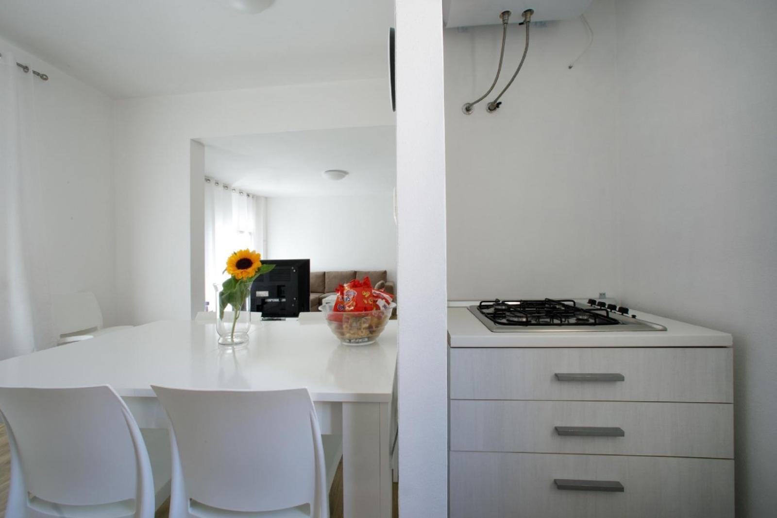 Scudaniglio Apartments Trapani Buitenkant foto